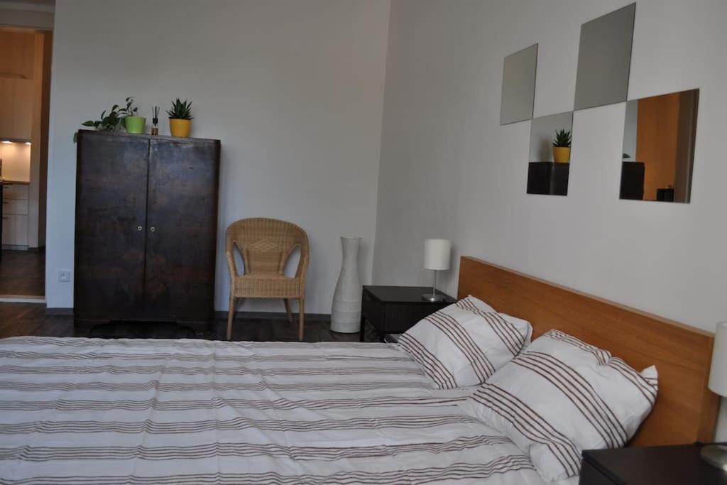 Apartment In Praha 3 Kültér fotó